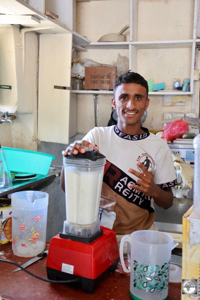 A blender full of delicious Socotra lime juice at a cafe in Qalansiya.
