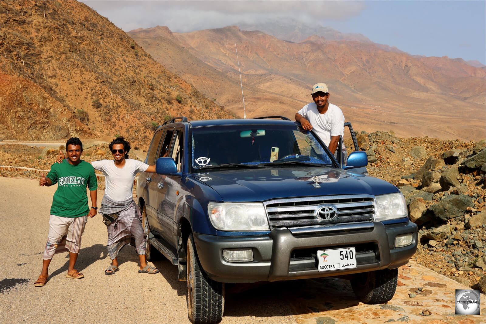 The two biggest expenses when travelling to Socotra are the cost of a tour and the airfare.