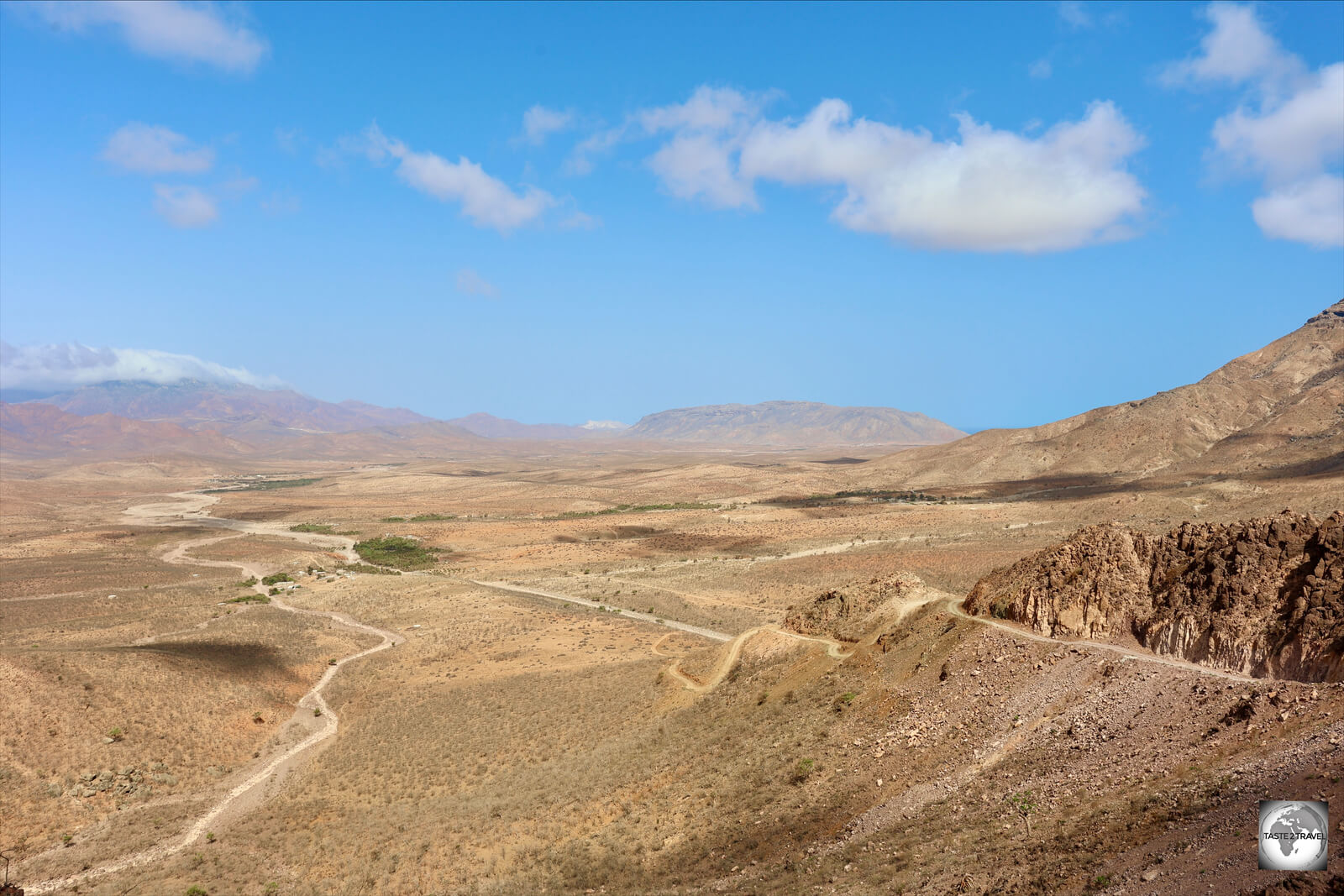 A panoramic view of the countryside from Homhil.