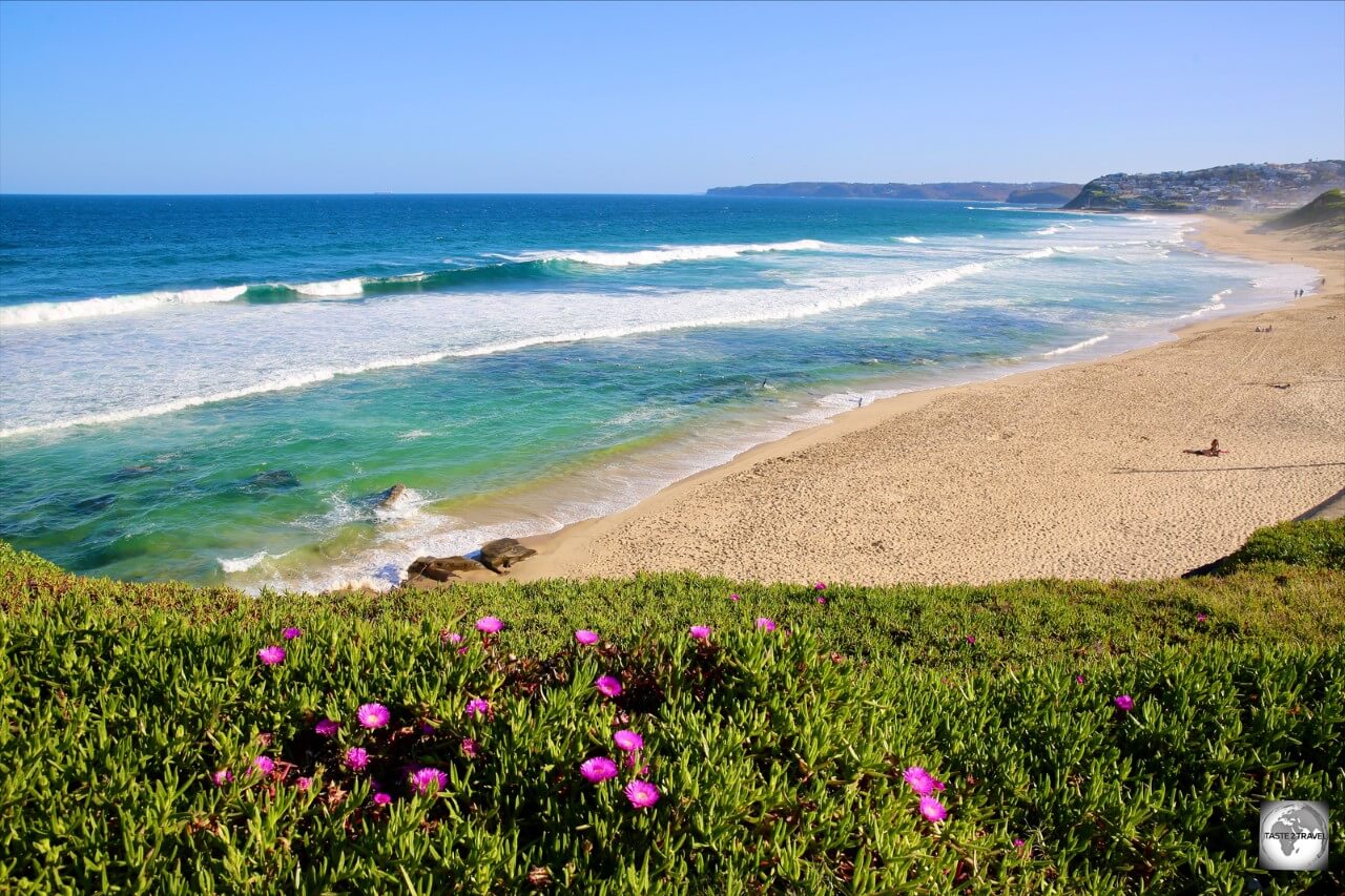 Home to more than 500,000 souls, the city of Newcastle is famous for its many fine beaches.