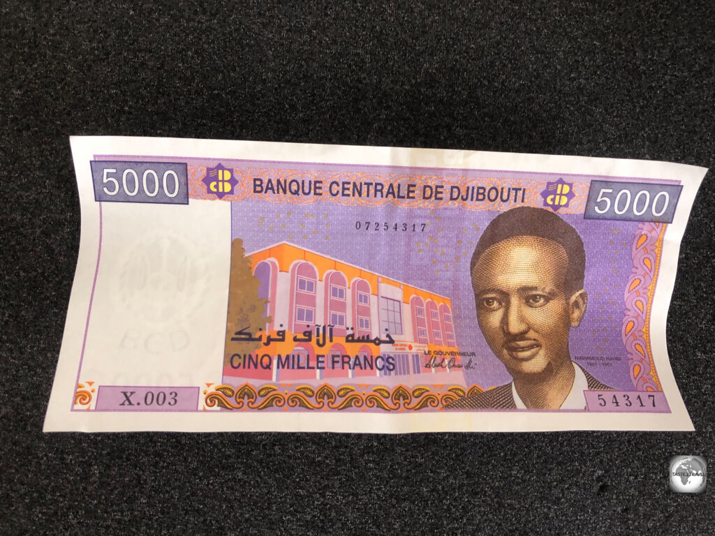 In the style of the former French franc, Djiboutian franc bank notes are especially large.