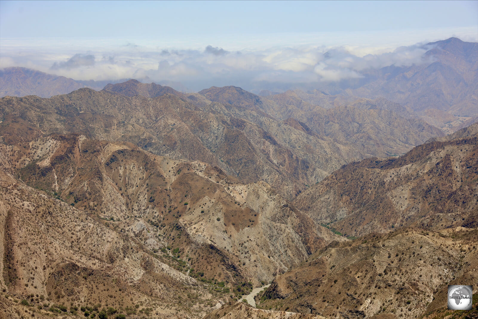 A view of the Great Rift Valley from the plateau at Qohaito.