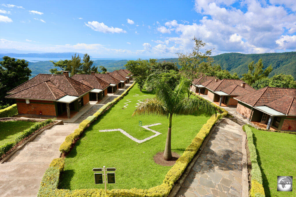 Located a short drive from Nyungwe National Park, the Nyungwe Top View Hill Hotel is perched on top of a mountain which offers panoramic views of rainforest and Lake Kivu.