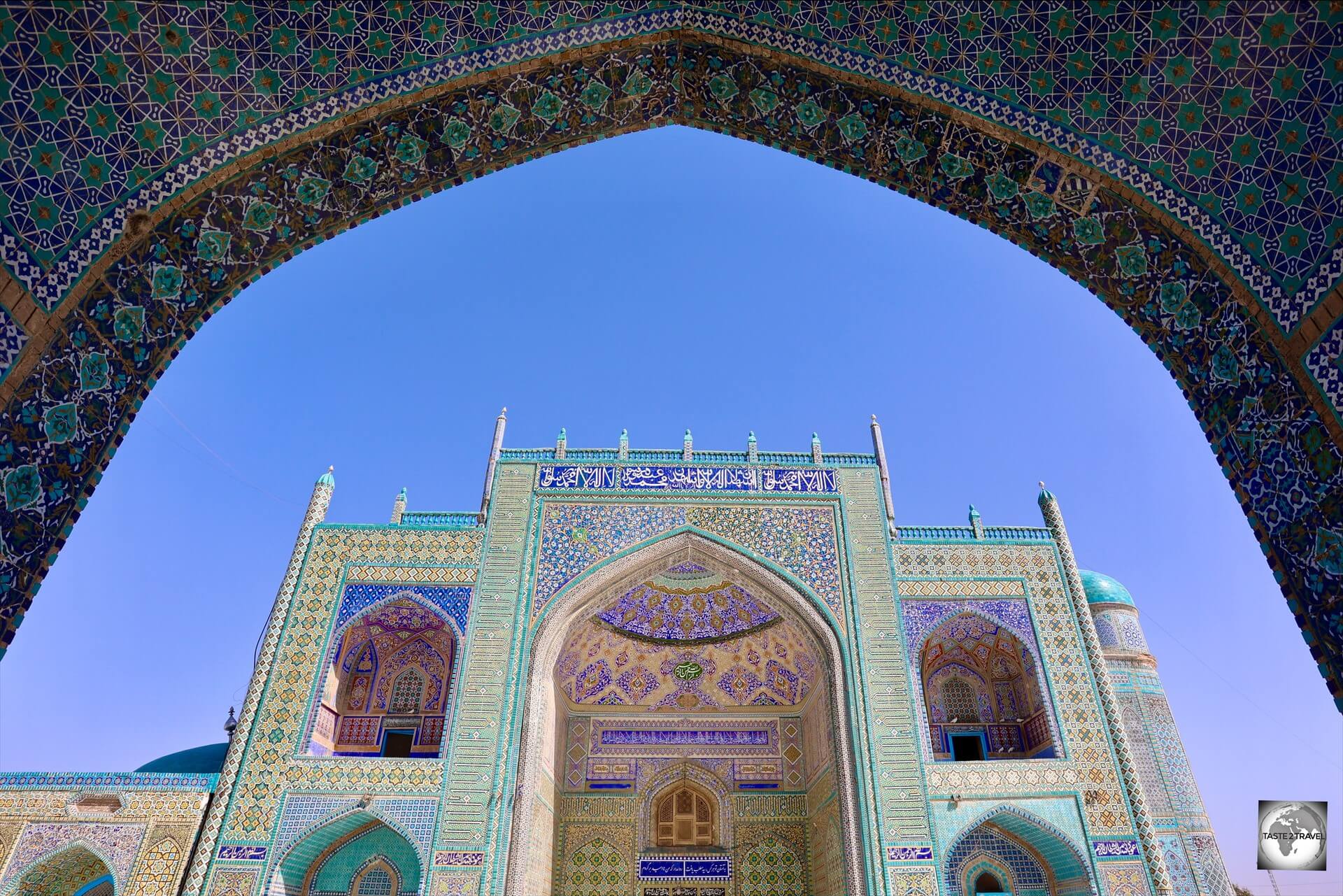 The spectacular Blue Mosque in Mazar-i-Sharif is a highlight of Afghanistan.